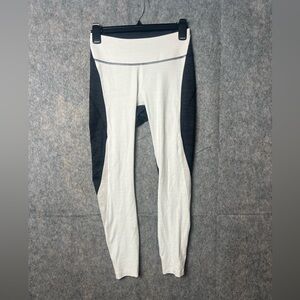 Outdoor Voices Woman Size Small TechSweat 7/8 colorblock‎ leggings
